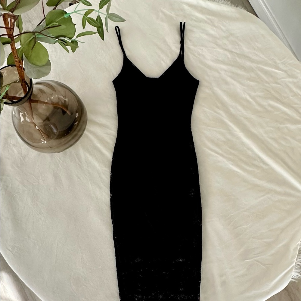 Black Bead Classic Black Midi Dress